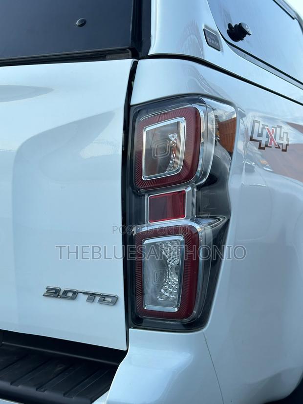 Isuzu D-MAX 2020 Pearl