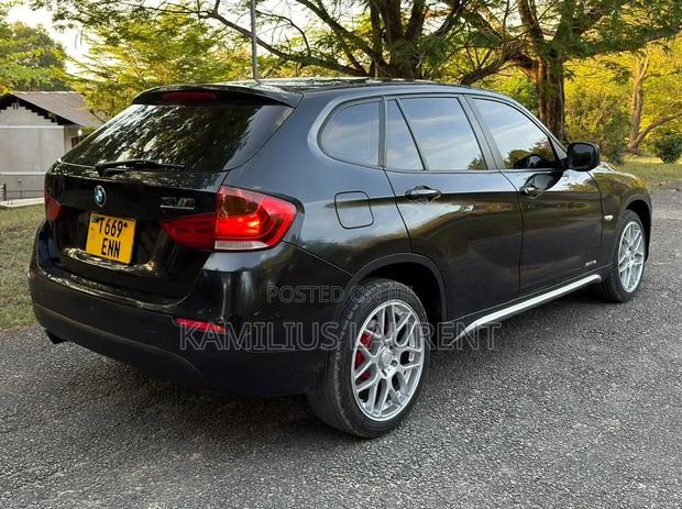 BMW X5 2012 Black