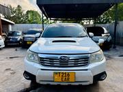 Subaru Forester 2009 White for sale