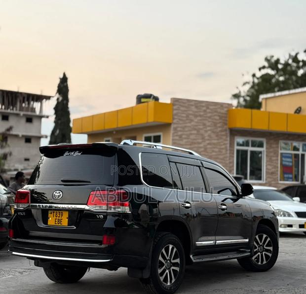 Toyota Land Cruiser Prado 2020 Black