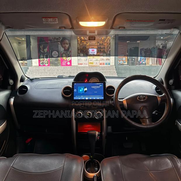 Toyota IST 2003 White
