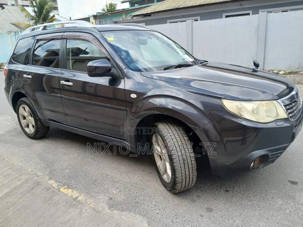 Subaru Forester 2010 Black