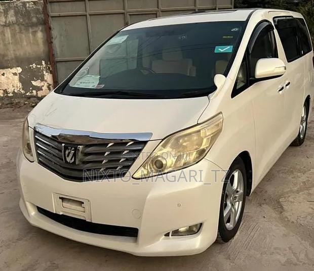 Toyota Alphard 2008 White