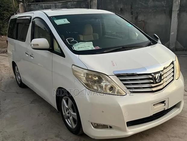 Toyota Alphard 2008 White