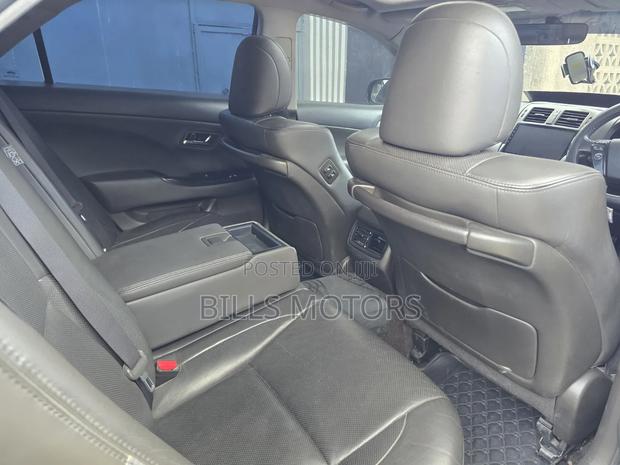 Toyota Crown 2009 Black