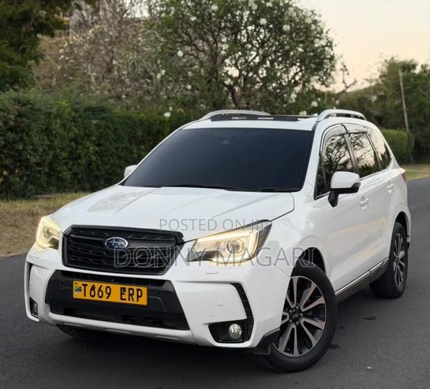 Subaru Forester 2017 White