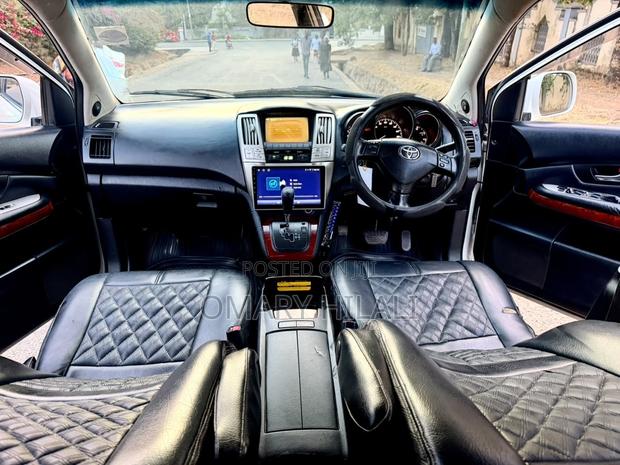 Toyota Harrier 2007 White