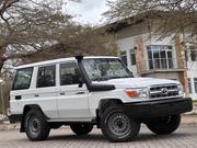 Toyota Land Cruiser 2016 White for sale