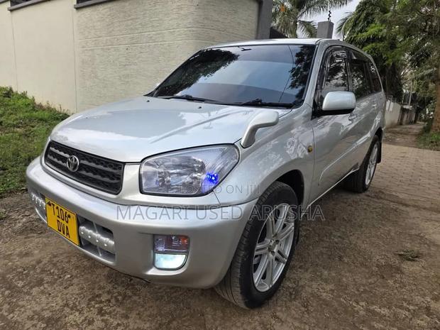 Toyota RAV4 Automatic 2003 Silver