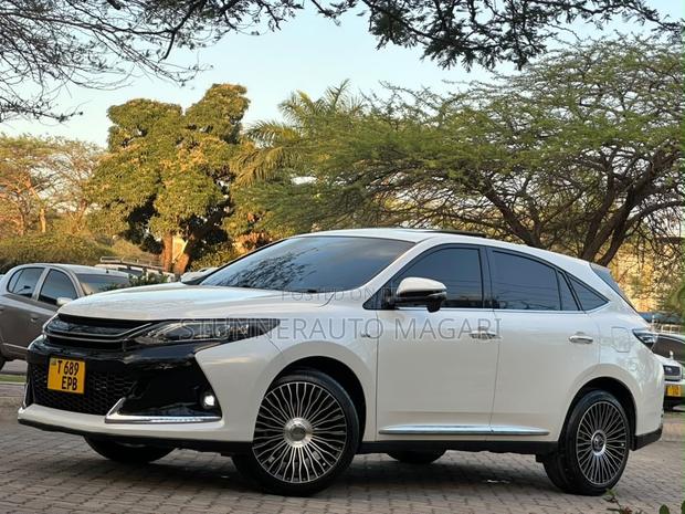 Toyota Harrier 2015 White