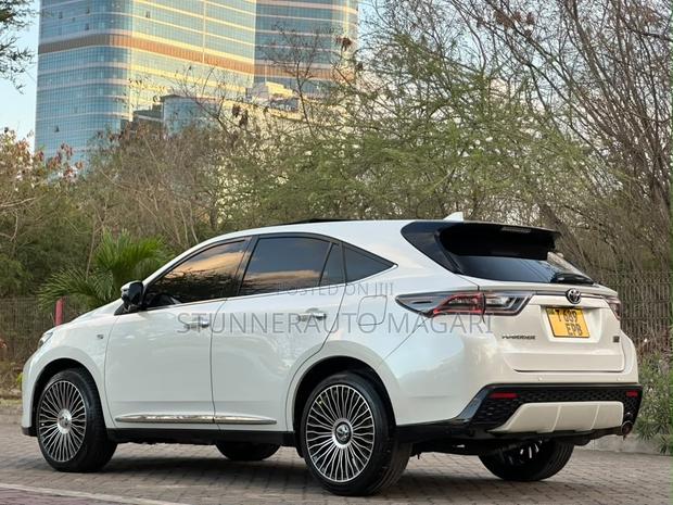 Toyota Harrier 2015 White