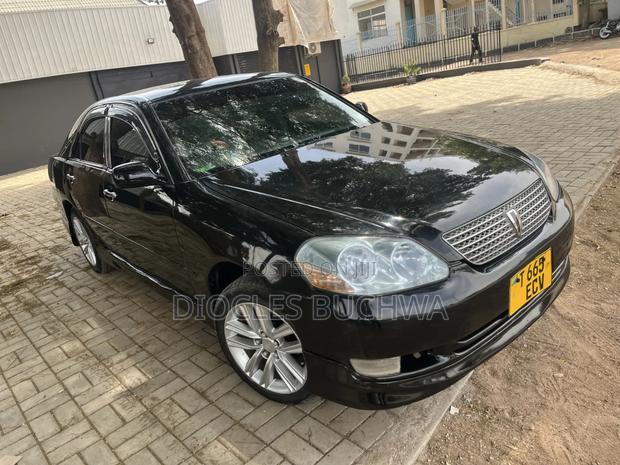 Toyota Mark II 2.0 RWD 2001 Black