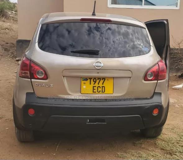 Nissan Dualis 2007 Gold