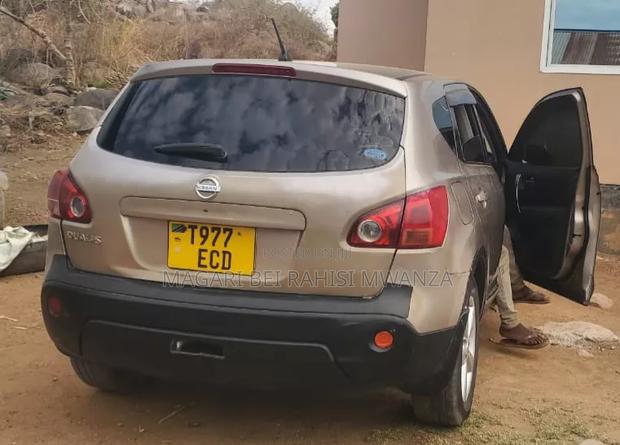 Nissan Dualis 2007 Gold