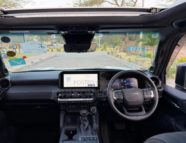 Toyota Land Cruiser Prado 2024 White