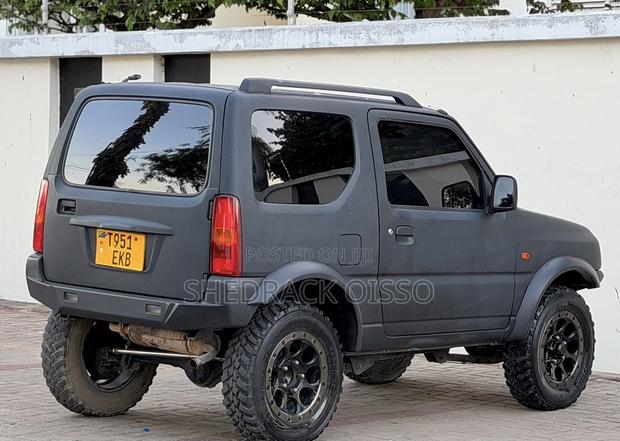 Suzuki Jimny 2001 Black