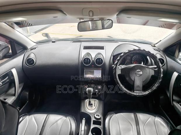Nissan Dualis 2010 Gray