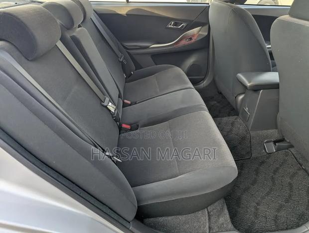 Toyota Premio 2008 Silver