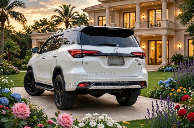 Toyota Fortuner 2017 White