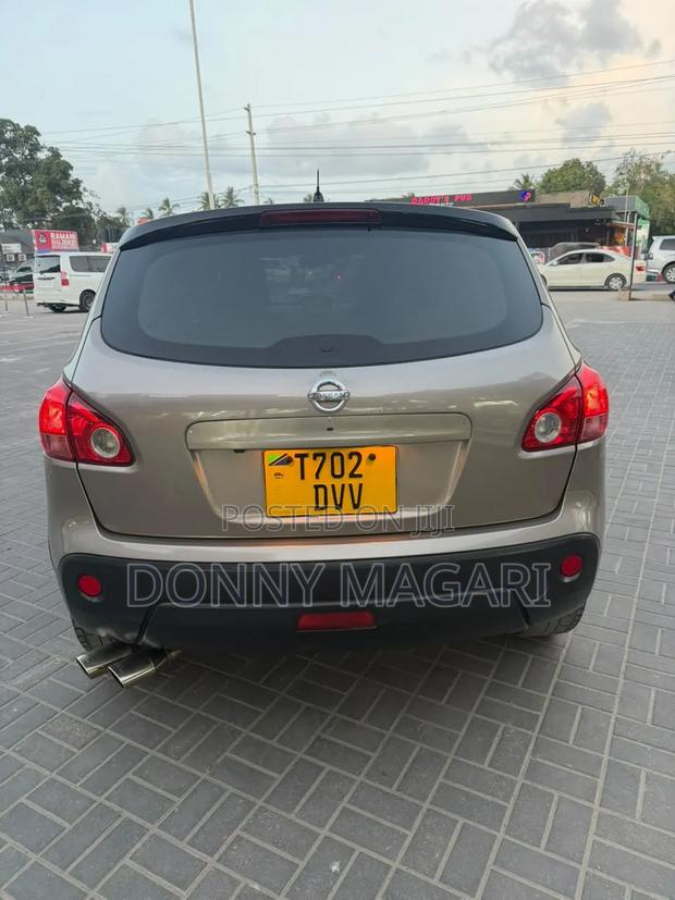 Nissan Dualis 2008 Gold