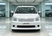 Toyota Raum 2005 White for sale