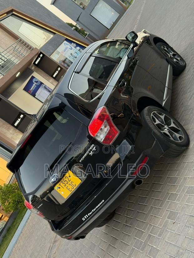 Subaru Forester 2.0XT Premium 4dr SUV AWD (2.0L 4cyl Turbo CVT) 2014 Black