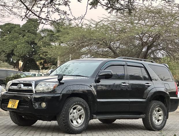 Toyota Hilux Surf 2007 Black