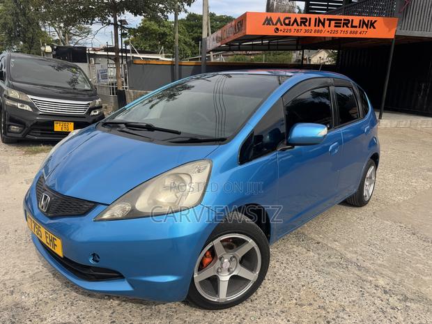 Honda Fit Automatic 2008 Blue