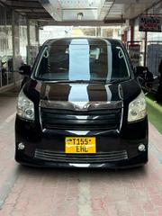 Toyota Noah 2.0 143hp FWD (8 Seater) 2009 Black for sale