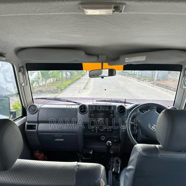Toyota Land Cruiser 2020 White