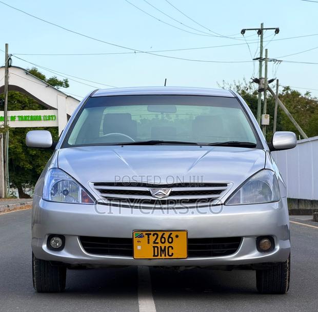 Toyota Allion 2005 Silver