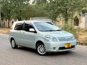 Toyota Raum 2005 Silver for sale