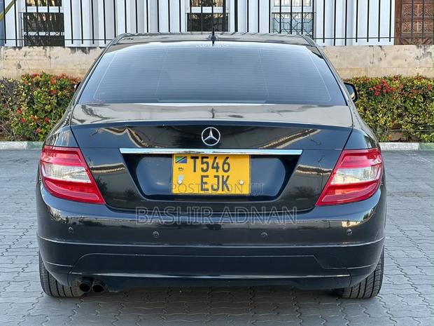 Mercedes-Benz C-Class 2008 Black