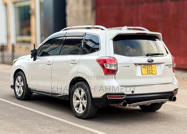 Subaru Forester 2014 White
