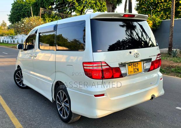 Toyota Alphard 2007 White