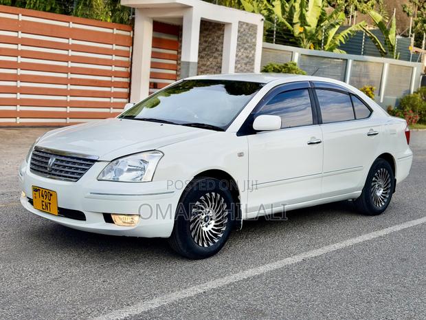 Toyota Premio 2005 Pearl