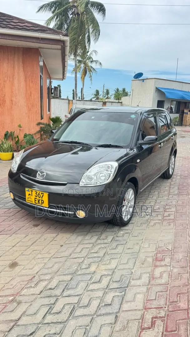 Mazda Verisa 2009 Black
