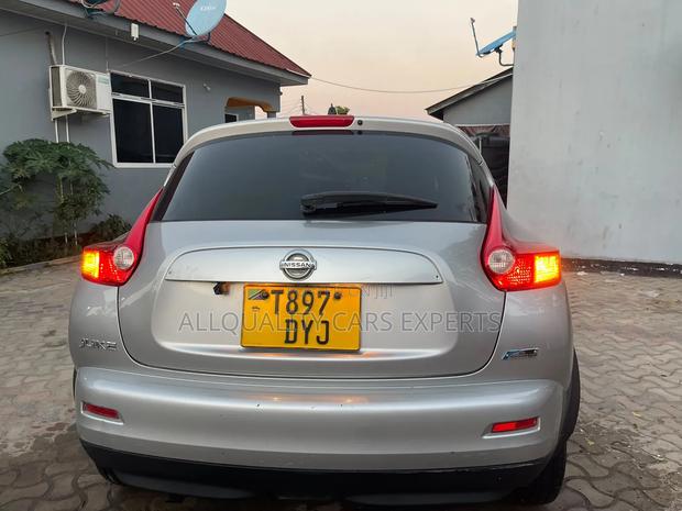 Nissan Juke 2022 Gray