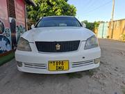 Toyota Crown Royale 2005 White for sale