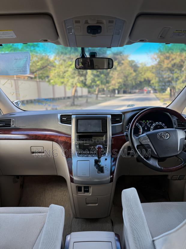 Toyota Alphard 2008 White