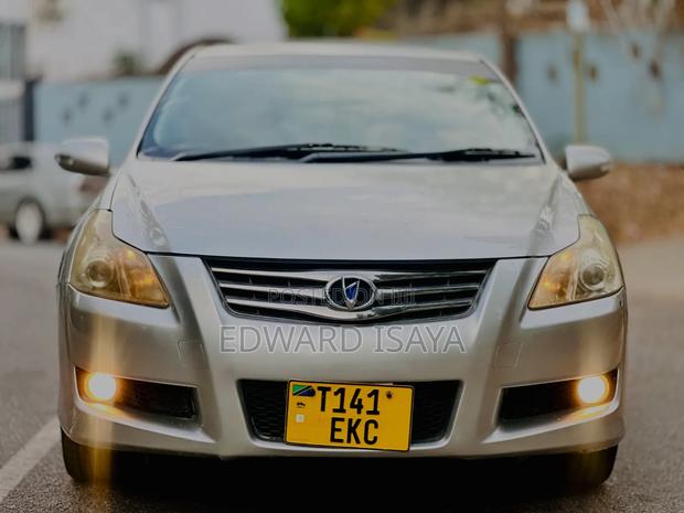 Toyota Blade 2007 Silver