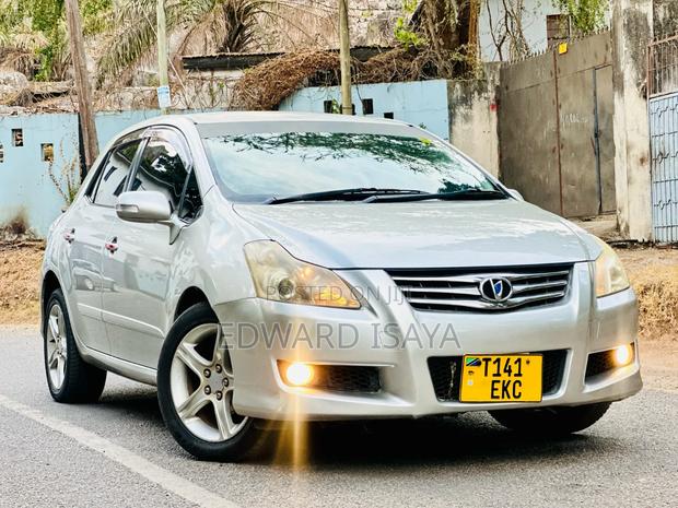 Toyota Blade 2007 Silver