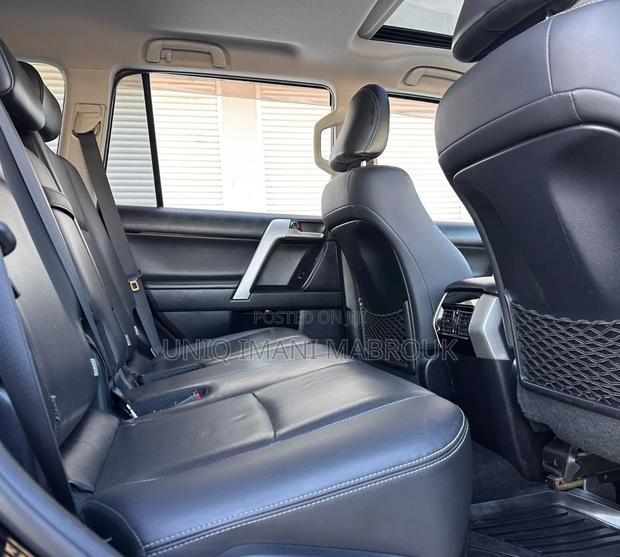 Toyota Land Cruiser Prado 2020 Black