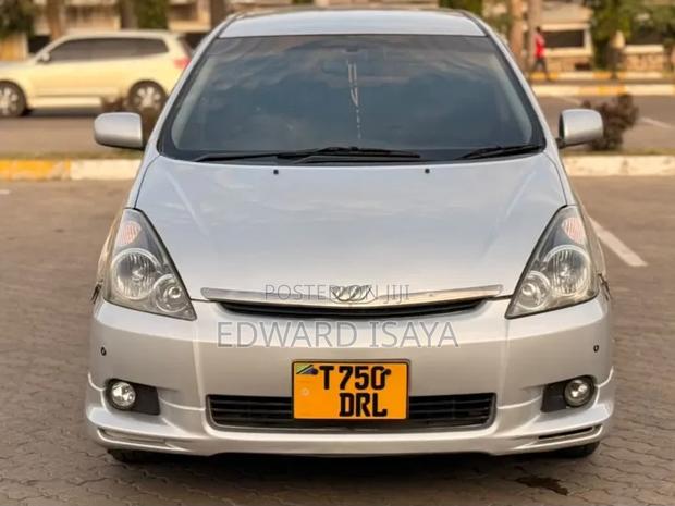 Toyota Wish 2007 Gray