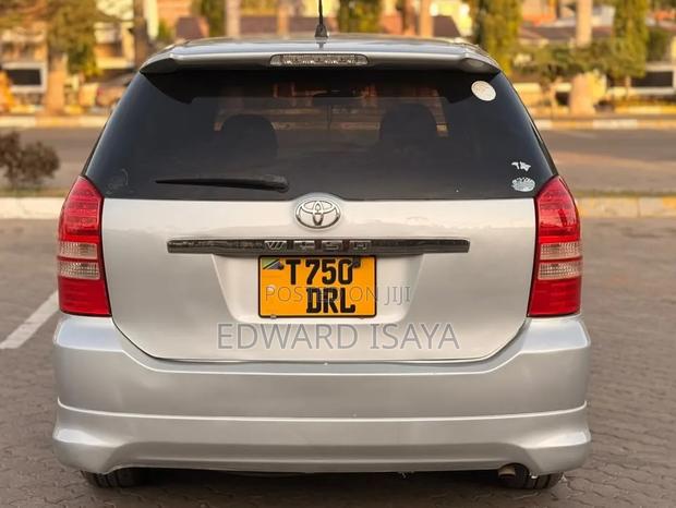 Toyota Wish 2007 Gray