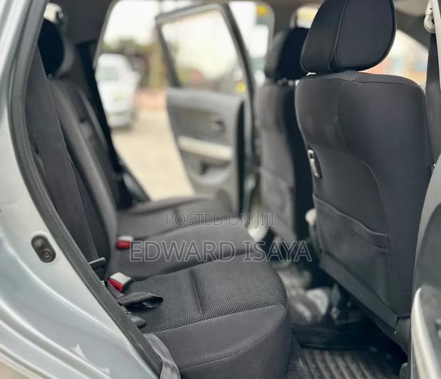 Toyota IST 2006 Silver