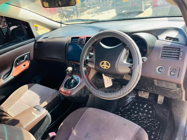 Toyota Mark X Zio 2007 Gray