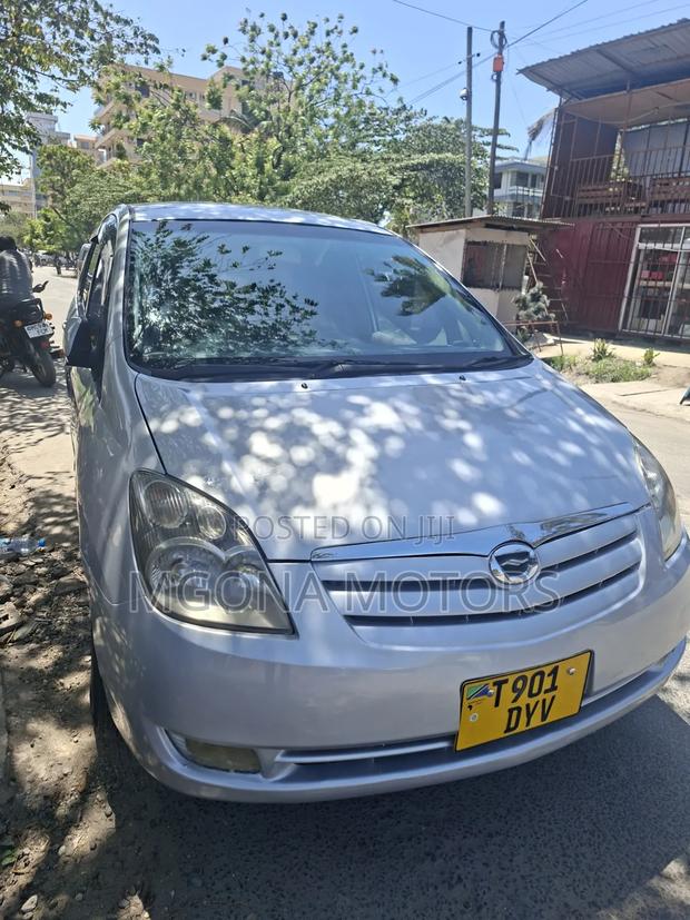 Toyota Corolla Spacio 2006 Silver