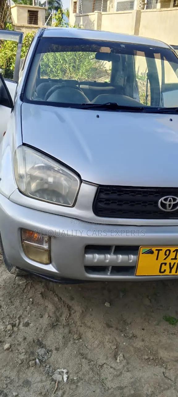 Toyota RAV4 2002
