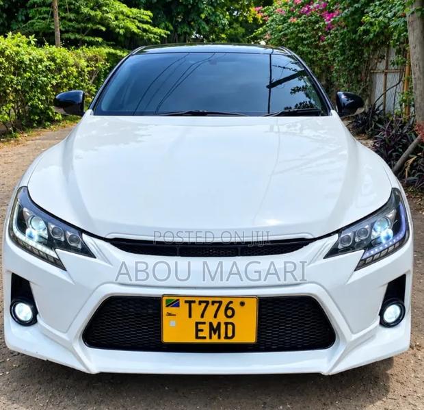 Toyota Mark X 3.0 RWD 2009 White